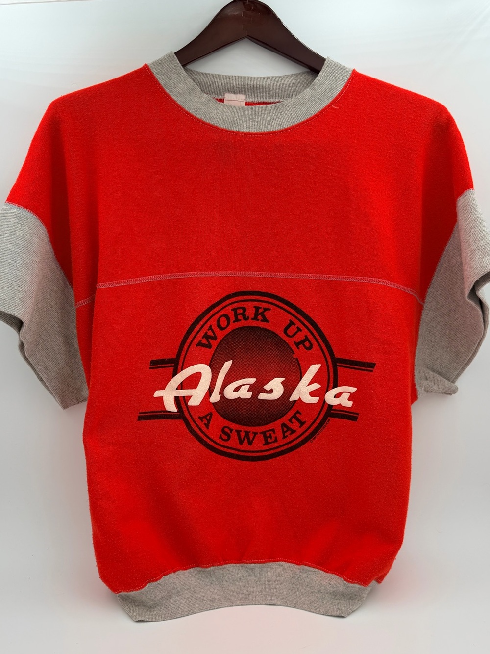 Men’s Red 'Alaska' Graphic Gym Sweatshirt